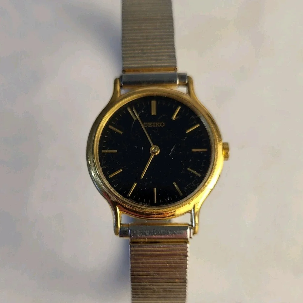 Seiko V700-6091 Women's Gold Tone Quartz Watch Black Dial Japan Stretch- Parts
